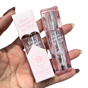 Brillo para labios hidratante voluminizador luscious Bloomshell - #04