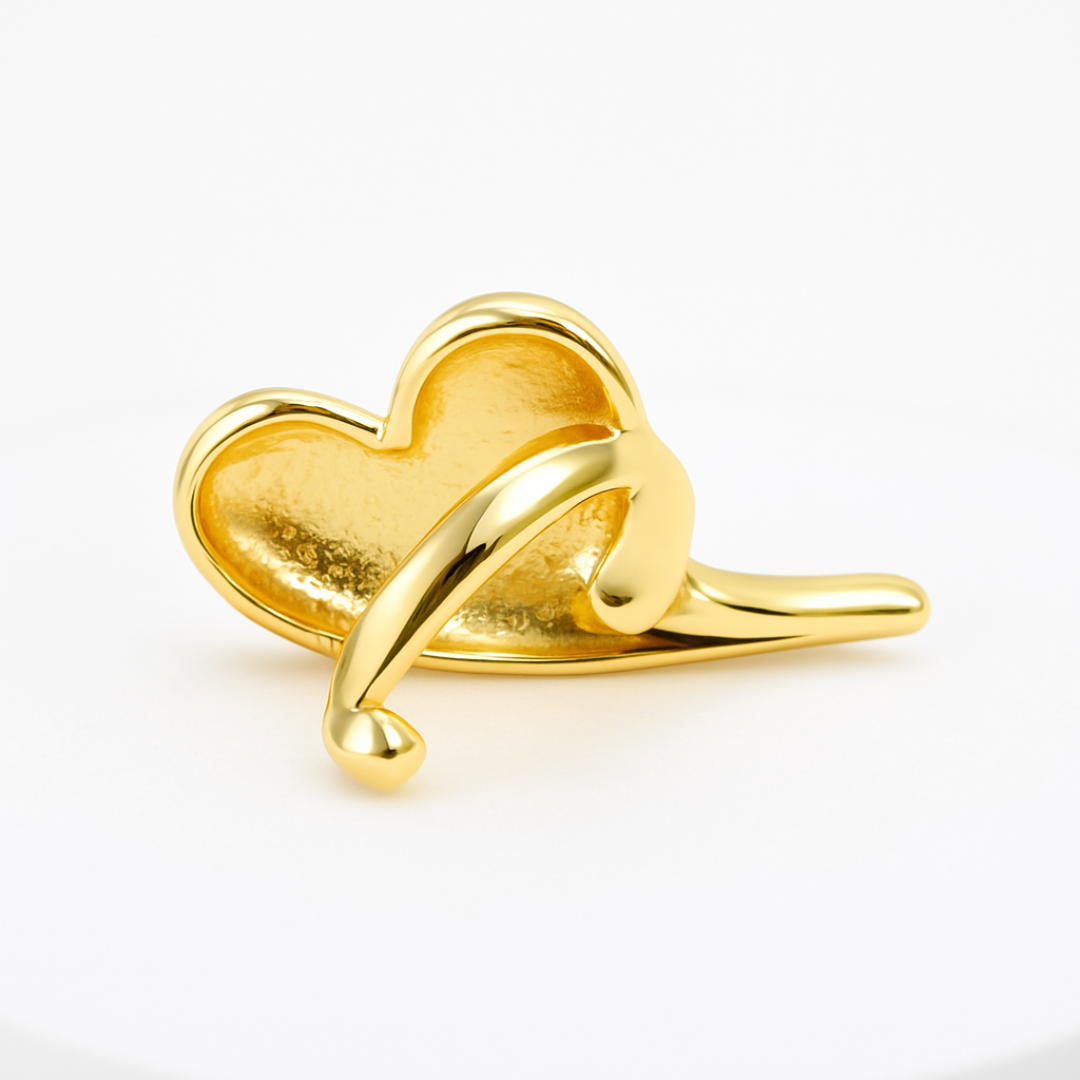 Earcuff dorado love inclinado dorado - Imagen 3